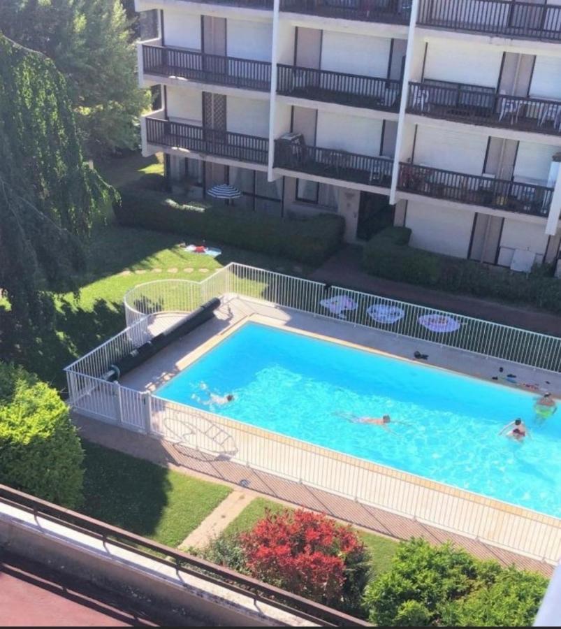 Ferienwohnung Le Cosy Avec Piscine, Balcon Et Parking Trouville-sur-Mer Exterior foto